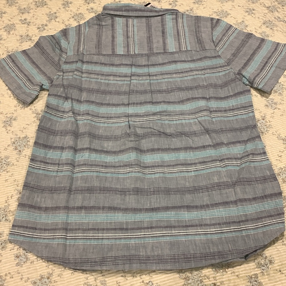 Art class Boy’s Blue, Gray, White striped Button down shirt. NEW Size XXL 16-18 - Picture 5 of 5